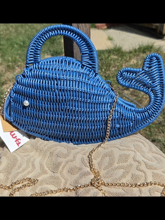 Tommy Bahama Handbags - Tommy Bahama Blue Woven Whale Crossbody Bag